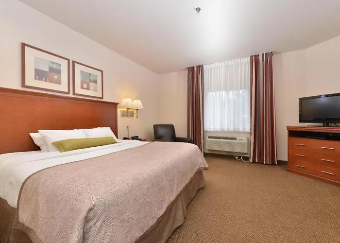 Candlewood By Ihg Hotel 3*