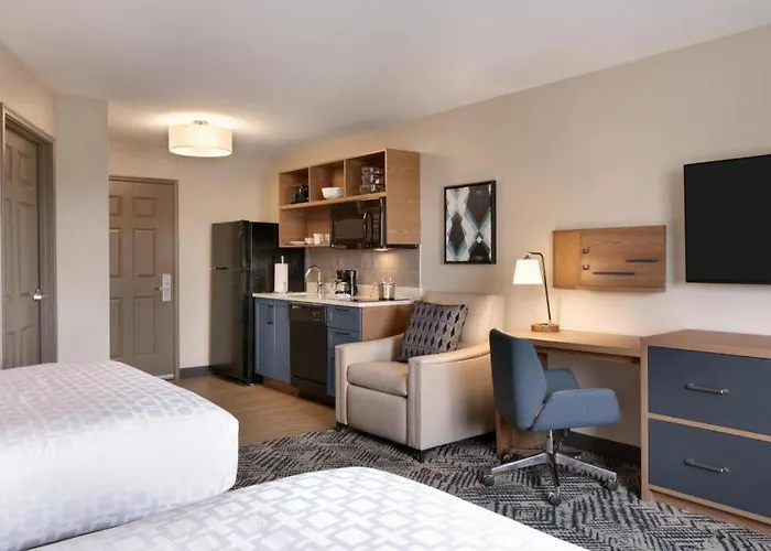 Candlewood By Ihg Hotel