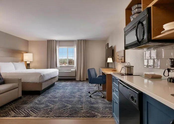 Candlewood By Ihg